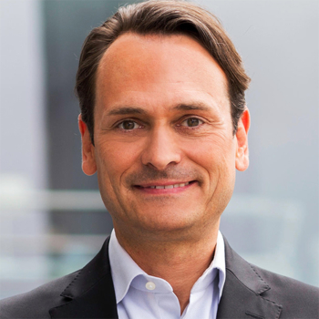 Perterson Michael Vorstandsvorsitzender DB Fernverkehr Foto DB Volke.jpg